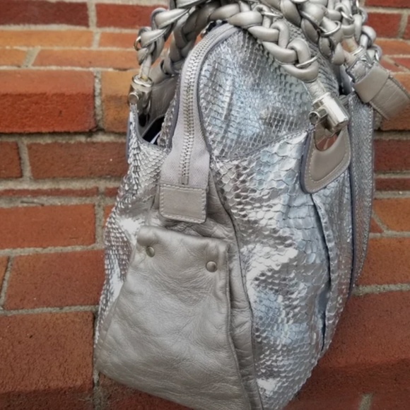 Limited Edition Chloe Python Heloise in silver - Picture 14 of 16